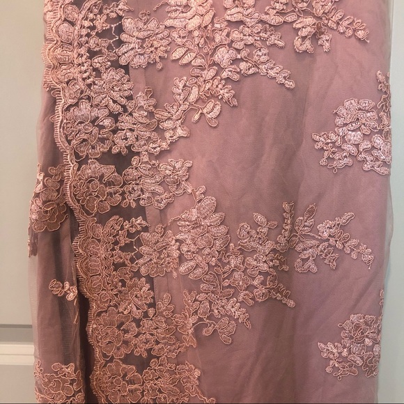 Lace maxi dress - Picture 5 of 5